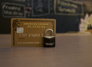 могут ли судебные приставы арестовать эскроу-счет в 2026 - фото - 1